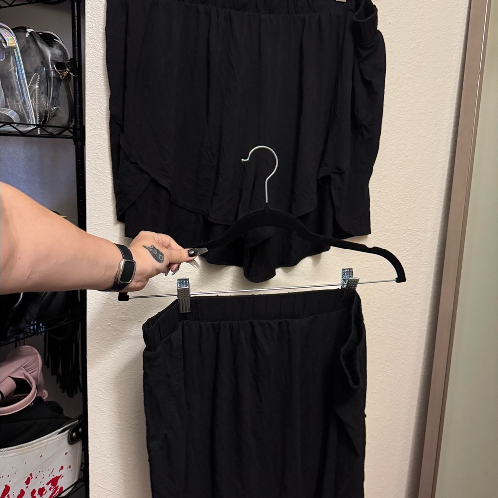 2 Pairs Black Old Navy Shorts